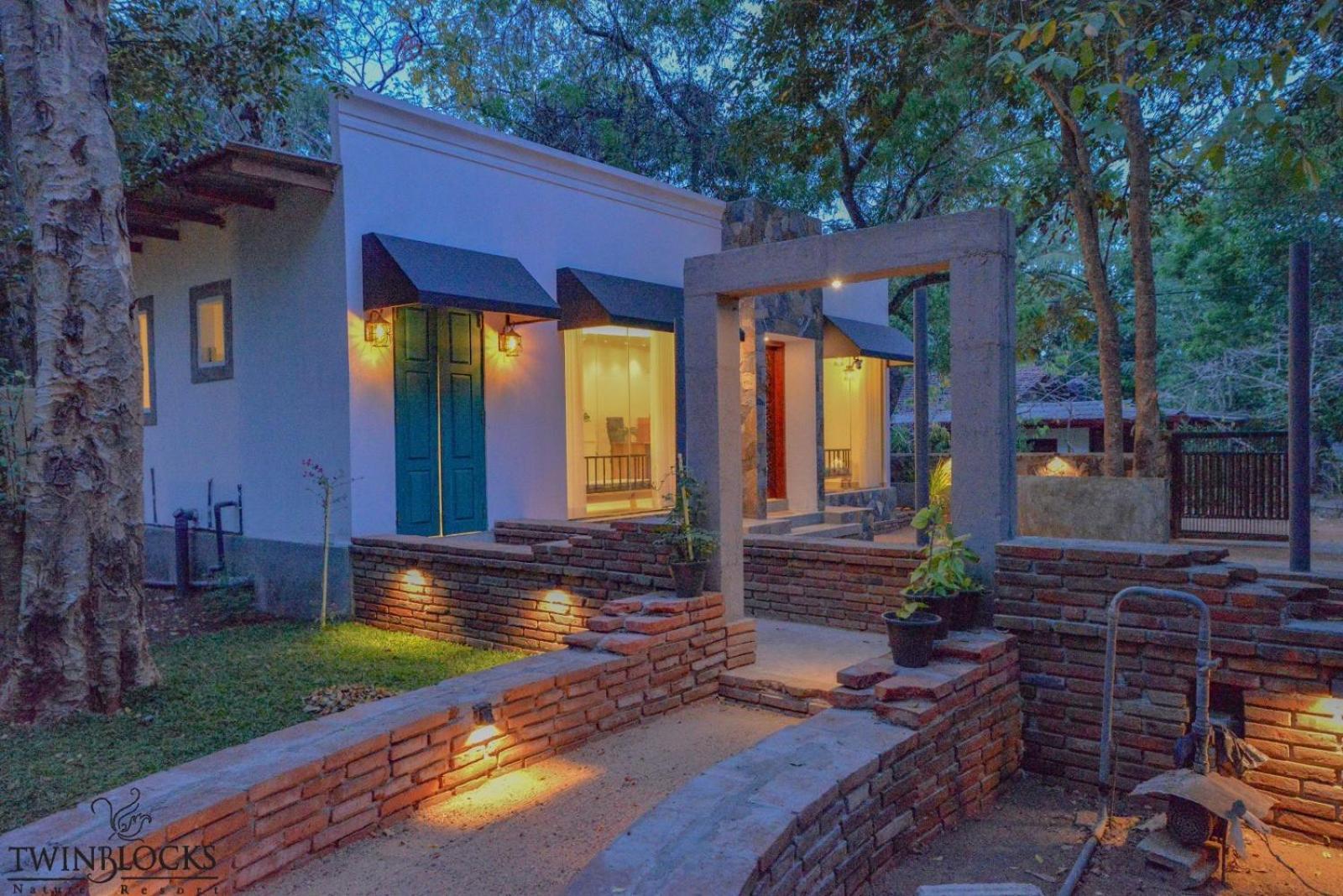 Twin Blocks Nature Resort Anuradhapura Exterior foto