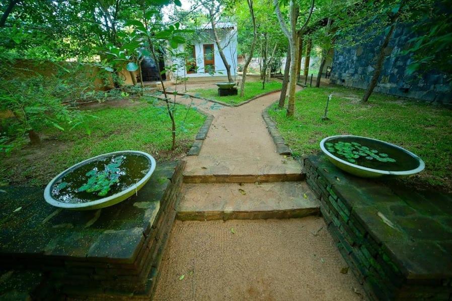 Twin Blocks Nature Resort Anuradhapura Exterior foto